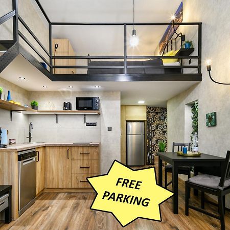Luxury Apartment In The City Center With Parking Budapest Bagian luar foto